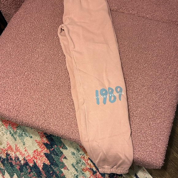 Taylor Swift Pants - 1989 TV sweatpants (sold out)